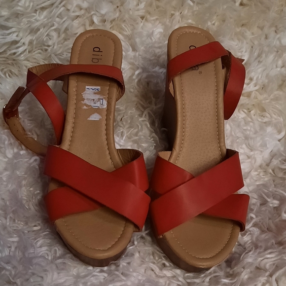Diba Sandal Red Heels - Picture 4 of 14
